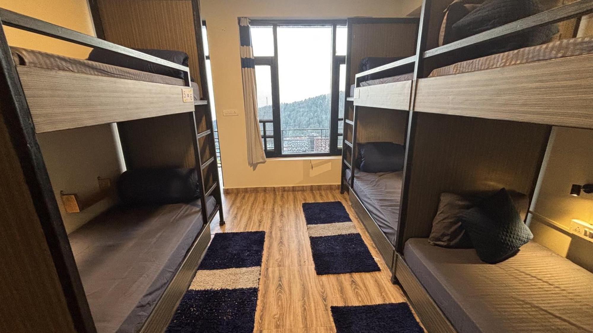Хостел Shalom Backpackers Dharamkot Mcleodganj Мак-Леод-Гейндж Экстерьер фото